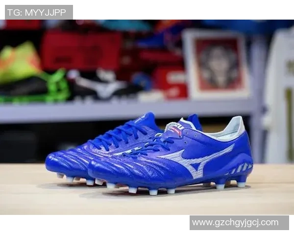 日本足球明星推荐的顶级球鞋选择与购买指南