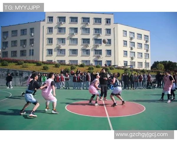 篮球新手必看：掌握团队协作技巧提升比赛表现的全面指南