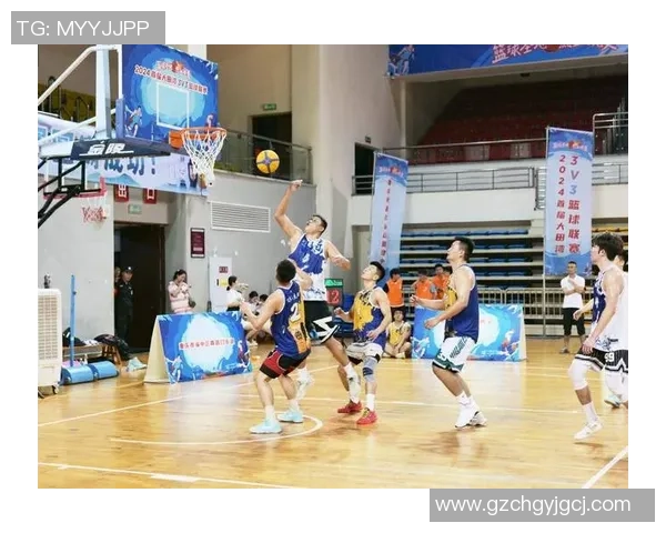 重庆篮球队荣登篮球团队协作排行榜第十名展现出色团队精神与实力