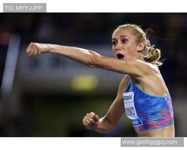 重庆网球队在钻石联赛中的默契配合与精彩表现分析